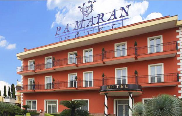 Pamaran Hotel Nola Exterior photo